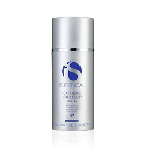 iS CLINICAL Extreme Protect SPF 40, Tinted Sunscreen; Daily Face Moisturizer with SPF; Hydrating Treatment Sunscreen