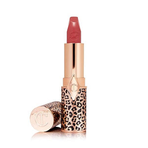 Charlotte Tilbury Hot Lips 2.0 Lipstick - Hydrating, Long Lasting Lipstick with Orchid &amp; Antioxidant Extracts - Buildable Satin Finish for Fuller-Looking Lips