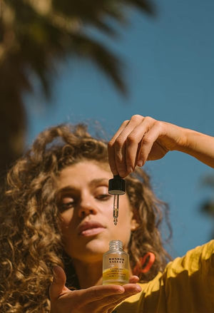 WONDER VALLEY - Rosemary Hair Oil | Vegan Cruelty-Free Sulfate-Free | Boosts Shine Tames Frizz and Strengthens Hair (1 fl oz | 30 ml)