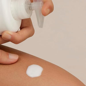 ISDIN Body Lotion Uradin 10 24-Hour Intense Hydration Non-Greasy Fast-Absorbing Moisturizer for Dry or Very Dry Skin Helps Relieve Itching Due to Dryness 13.5 Fl. Oz.