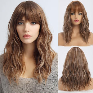 Light Brown Wigs with Highlight for Women Synthetic 16 inch Medium Length Wigs with Bangs Natural Long Wavy Fringe wig Heat Resistant Hair for Daily Party Use(16 inch)