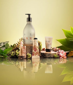 natura - Cacau Holiday Collagen Boost Gift Set ? Brazilian 100% Vegan Body Lotion + Hand Cream + Lip Balm ? Deep Hydration &amp; Firming Skin Ritual ? Eco Packaging, Fair-Trade Cacao