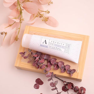 Margot Elena Fall Discovery Box, Bath and Beauty Gift Set for Women, Self Care Kit, Women¡¯s Fragrances, Pampering Luxury Spa Body Care Package, and Essentials