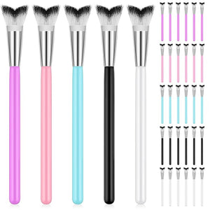 Mifoci 30 Pcs Curved Fluffy Lash Cleaning Brush Eyelash Extension Shampoo Brushes Swoop Eyelash Cleanser Brush Soft Makeup Removal Bath Tools for Home and Salon Use 5 Colors