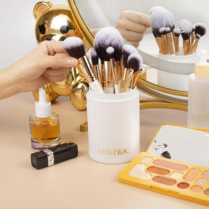 OMANIAC Makeup Brush Set Professional 12 Pearlescent Wood Handle Makeup Brushes Premium Cruelty-Free Synthetic Fiber Hair Travel Make up Brushes Set with Case (White).