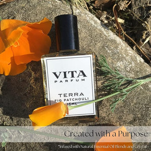 Vita Parfum Fig Patchouli Perfume Oil - Long Lasting Rich Earthy and Woody Patchouli Scent with Green Moss Sandalwood and Cedarwood Accents - All Natural Oil Woody Perfume for Women - 15 ml