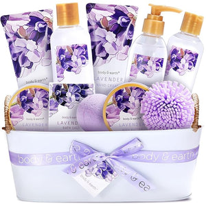 BODY &amp EARTH Gift Baskets - 11 Pcs Lavender Spa Gifts For Women with Bubble Bath Body Lotion Sets Bath and Body Gifts Set For Women Christmas Gifts for Her Spa Gift Sets