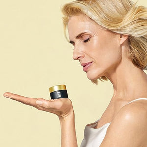 ISDIN Isdinceutics Vital Eyes - Night Eye Cream for Wrinkles Formulated with Melatonin, Cooling Applicator Included